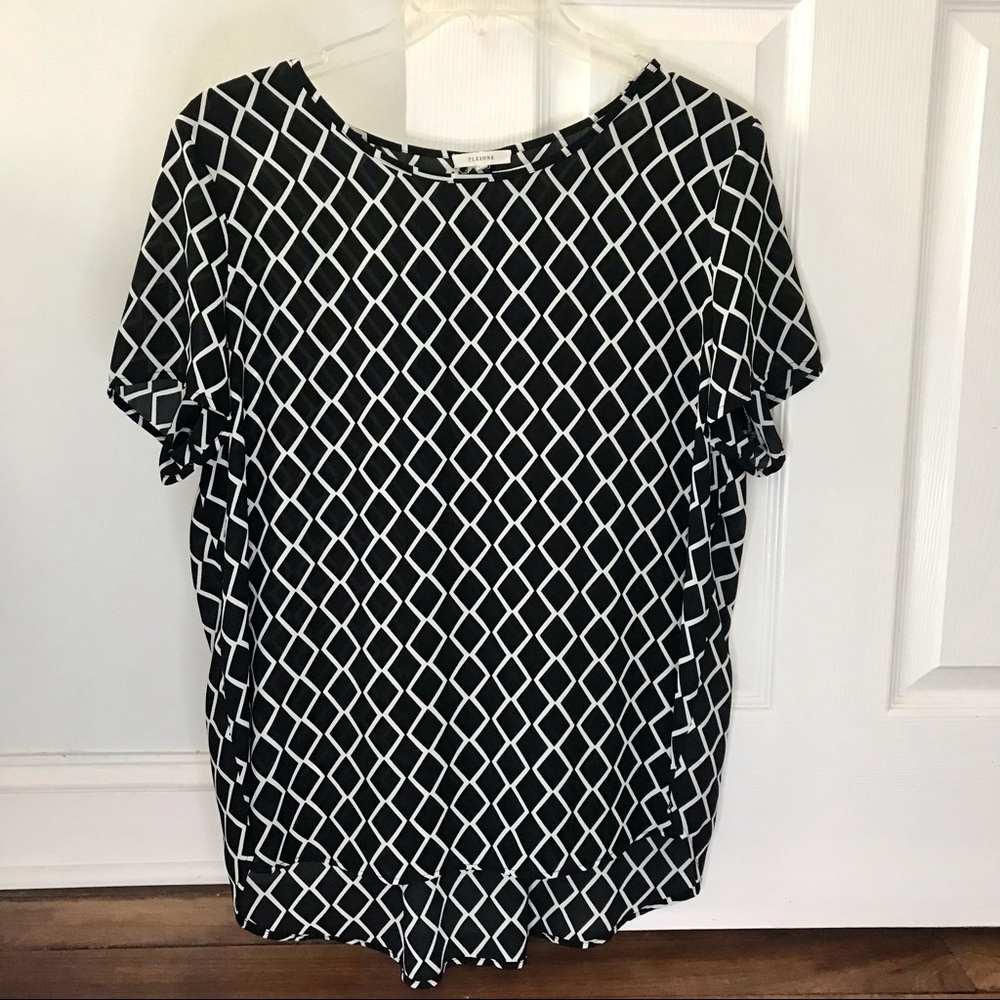 Pleione Short Sleeve Top